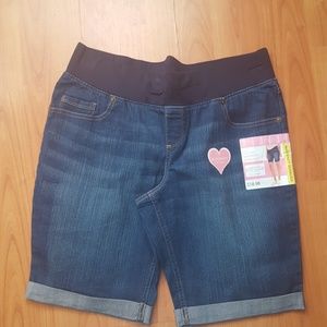 Great Expectations Maternity Bermuda Shorts